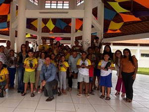 Escola recebe ação de conscientização ambiental em Passo de Camaragibe