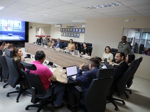 Fórum com participação do MPAL debate violência nas escolas e melhorias nas creches “Gigantinhos”