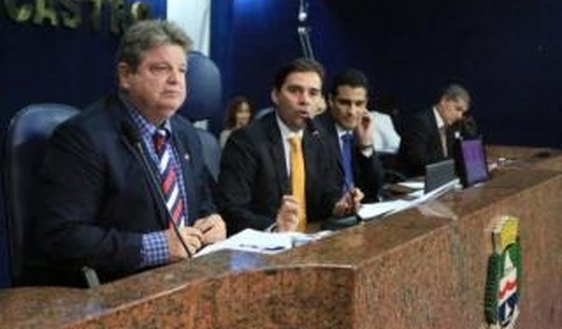 Câmara aprova reajuste para servidores municipais
