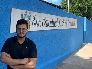 Ex-aluno de escola estadual realiza sonho e vira mestre em Lagoa da Canoa  