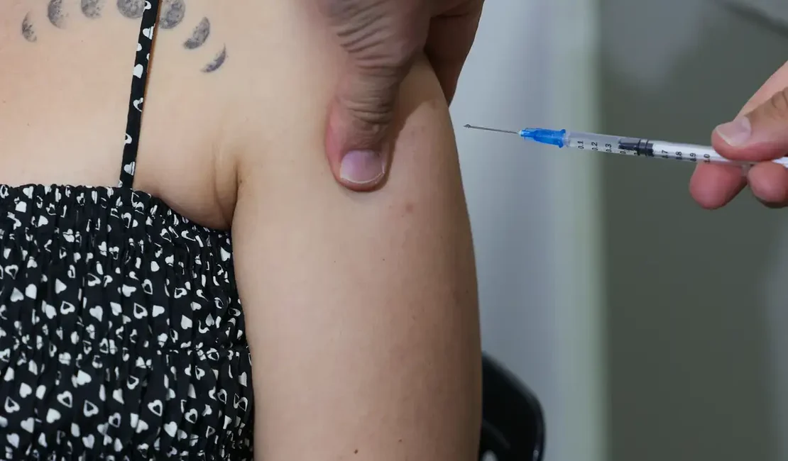 Anvisa indica vacina contra o HPV para prevenir mais tipos de câncer