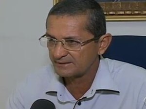 Com redução do FPM, prefeito de Satuba ameaça renunciar ao cargo