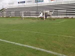 Gramado do Municipal passa por modificações para atender exigências da FIFA