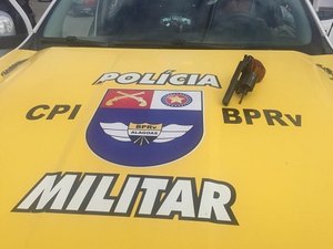 Motociclista é preso com revólver durante operação na AL-205