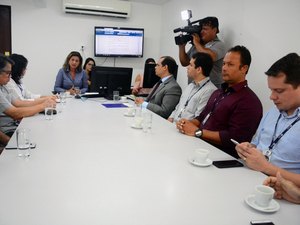 MPT e instituições buscam redução e isenção de taxas para moradores e comerciantes do Pinheiro