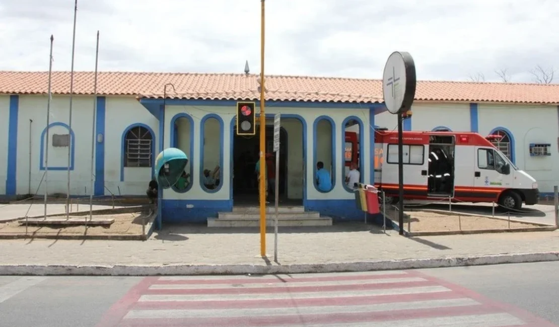 Pais registram B.O contra Hospital Regional de Arapiraca por morte de bebê após complicações no parto