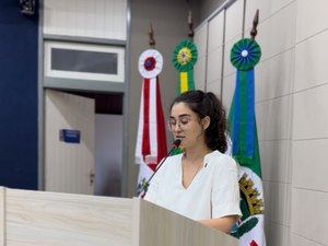 Teca Nelma cobra inclusão dos festivais do Bumba Meu Boi e do Coco de Roda no orçamento