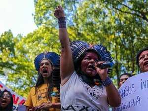 Manifestação indígena interdita BR-101 no município de Joaquim Gomes, em AL