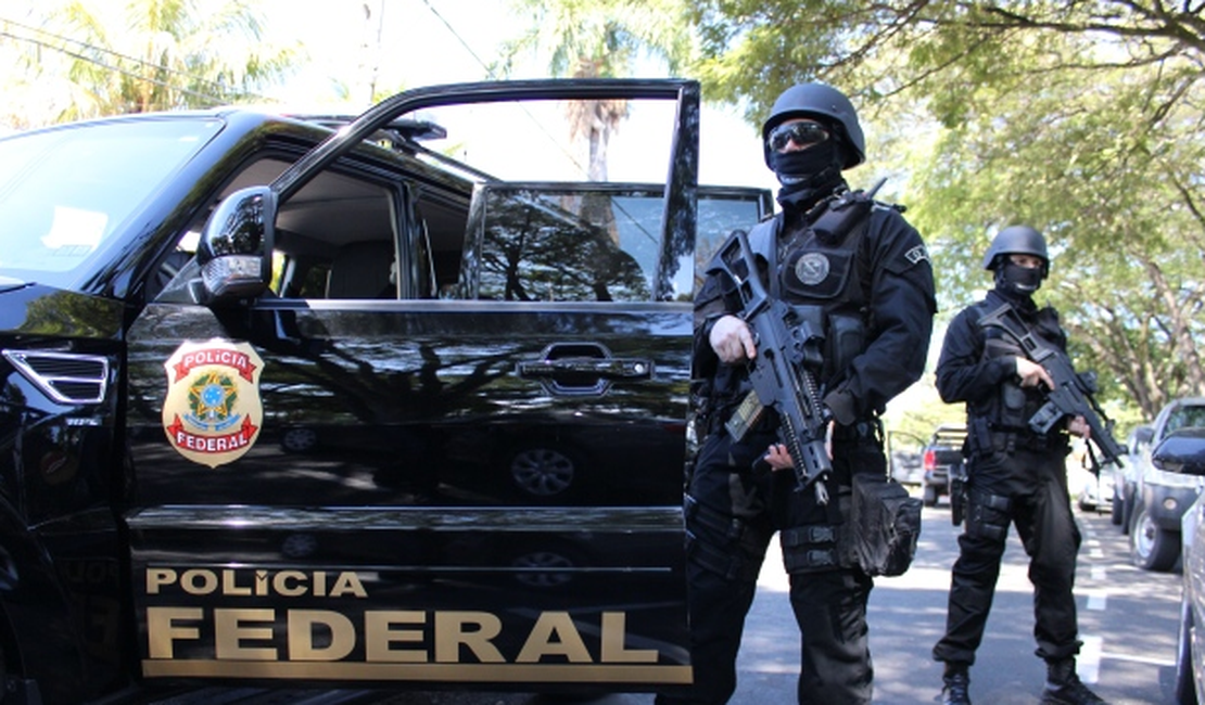 PF indicia Eike Batista, Cabral e mais dez pessoas na Operação Eficiência