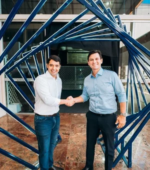 Presidente da AMA, prefeito Marcelo Beltrão, participa de evento do Conisul