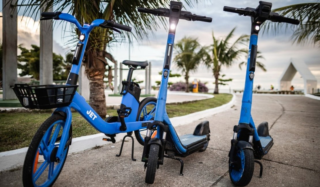 Bicicletas e patinetes elétricos viram alternativa de transporte para maceioenses