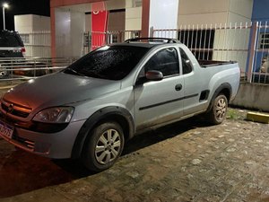 Carro de dono de motel assassinado em Coruripe é encontrado pela PM em canavial
