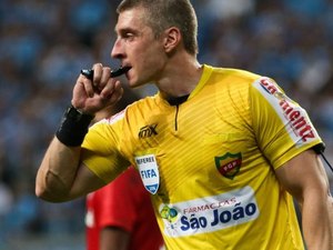 Gaúcho Anderson Daronco vai apitar semifinal Náutico x Sport, em Pernambuco