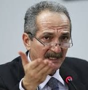 Alagoano, ministro Aldo Rebelo é citado na Lava Jato