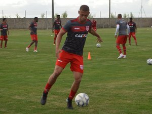 Lázaro é regularizado e fica à disposição para sequência do CRB na Série B