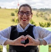 Na reta final, Júlia Nunes intensifica campanha em Maceió e amplia contato com eleitores