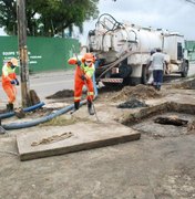 Prefeitura realiza obras de manutenção em rede de drenagem na Santa Amélia