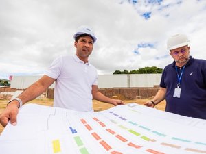 Rodrigo Cunha acompanha início das obras do Mercado Público do Tabuleiro
