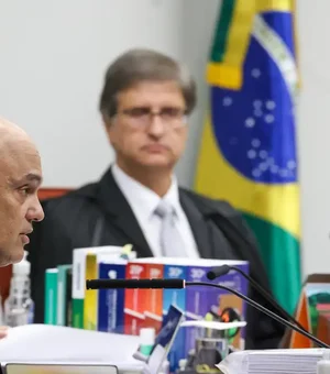 Moraes nega que STF esteja condenando “velhinhas com a bíblia na mão'