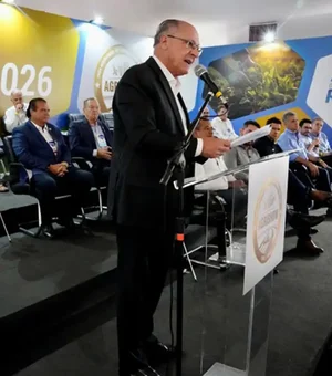 Alckmin anuncia R$ 10 bilhões para modernização de máquinas agrícolas