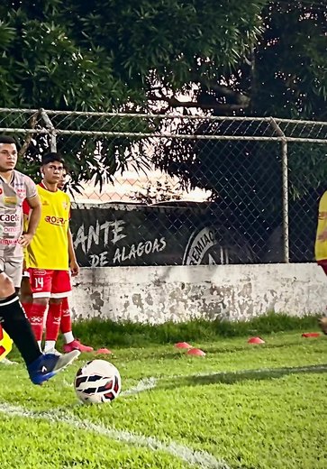ASA divulga nota sobre estado de saúde do lateral Felipe Ramon, lesionado na cabeça