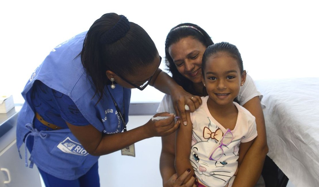 Unidades de Saúde abrem neste sábado (18) para vacinação contra paralisia infantil e sarampo