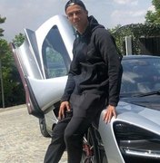Cristiano Ronaldo aumenta coleção de carros com um McLaren Senna