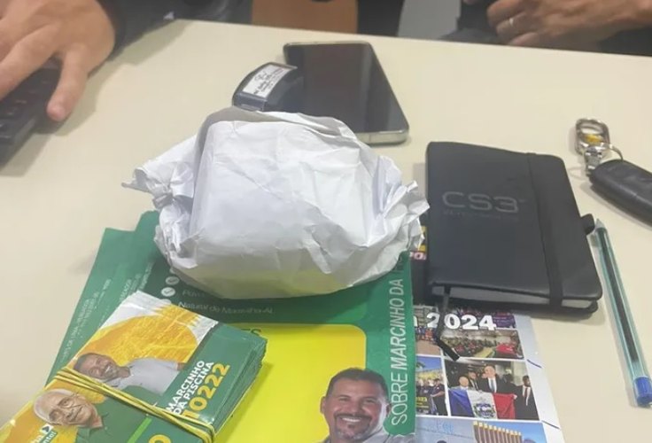 Polícia flagra candidato a vereador, irmão e assessor com R$ 10 mil em sítio no Sertão