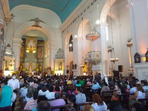 Fiéis se reúnem para celebrar festa de Nossa Senhora dos Prazeres