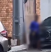 Polícia Civil conduz flanelinha à delegacia após quebrar vidro de veículo no Jaraguá