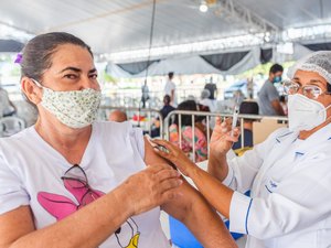 Maceió aplica apenas segunda dose da vacina contra Covid-19 neste domingo (1°)