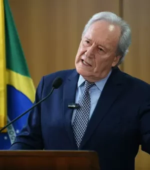 Lewandowski diz que a polícia 'prende mal'; delegados da PF repudiam fala