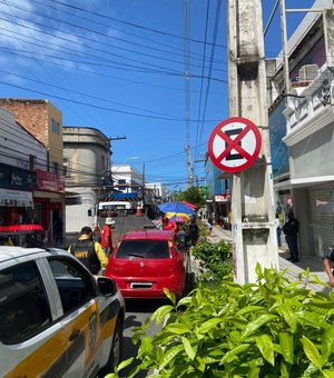 Fiscalizações da SMTT coíbem estacionamento irregular em Maceió