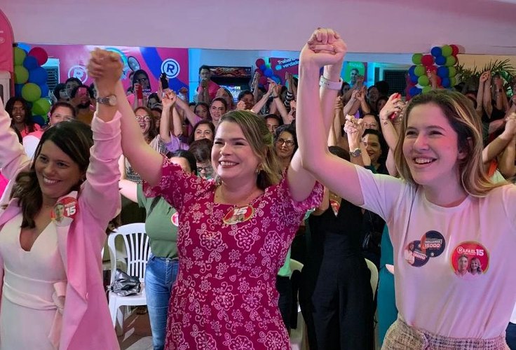 Chegada de Cibele Moura na campanha de Brito demonstra estratégia para trazer eleitorado feminino