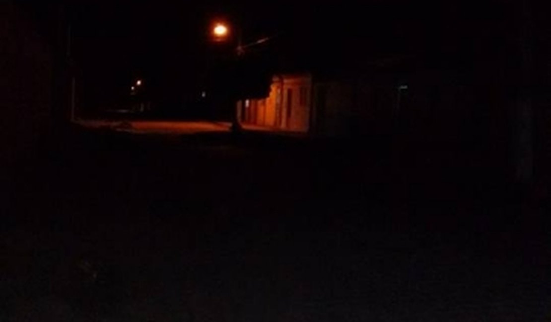 Falta de iluminação gera insegurança em cidade no Sertão