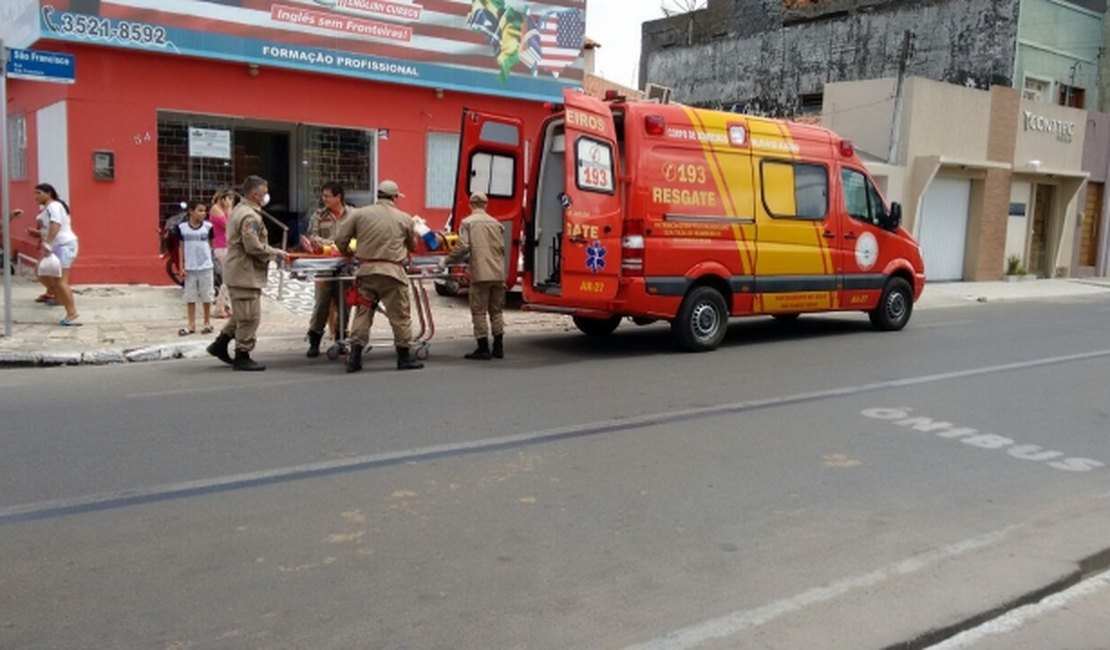 Jogador Didira se envolve em acidente no centro de Arapiraca