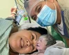 Após FIV, mulher de 62 anos dá à luz 6º filho; médica explica técnica