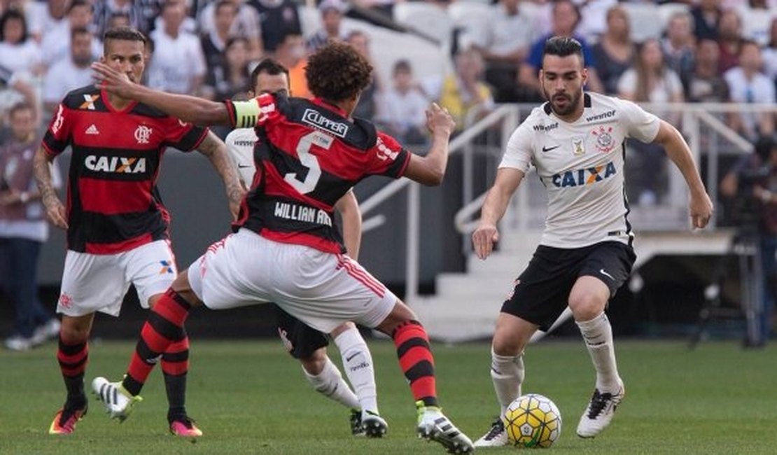 Corinthians cola no Palmeiras, Santos volta ao G4 e Ponte sobe na tabela