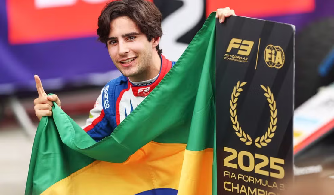 Câmara controla Boya, vence corrida 2 na Hungria e conquista título da Fórmula 3 2025