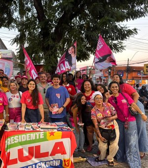 Teca Nelma intensifica agenda em Arapiraca na reta final da campanha