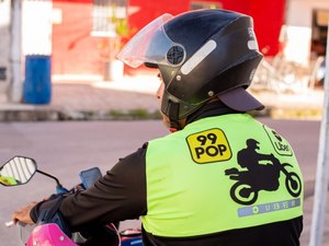 Capacete aberto? Motociclistas e especialistas debatem segurança no trânsito