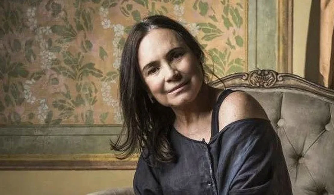 Regina Duarte comenta sobre retorno às novelas, após pazes com Globo