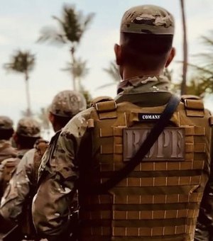 PM cumpre mandado e prende em Maceió foragido acusado de tráfico e homicídios no DF