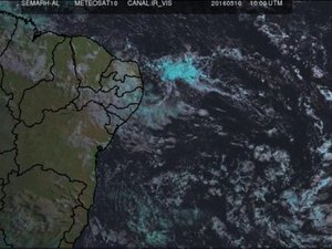 Tempo nublado e chuvas devem permanecer até o final de semana em Alagoas
