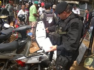 Homem tentava vender moto com registro de roubo mas foi preso
