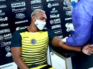 Profissionais do ASA fazem testes da Covid 19 no estádio Municipal 