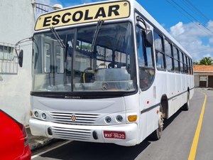 Ônibus que atropelou mulher em Paripueira é periciado