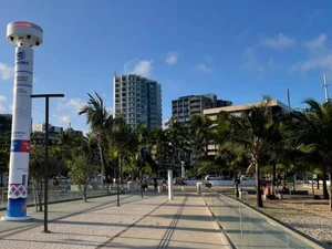 Justiça confirma competência do Estado sobre totens de segurança