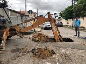 Prefeitura inicia reconstrução de galeria pluvial no bairro do Pinheiro