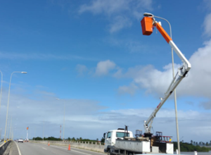 Luminárias de Led são instaladas no Pontal da Barra